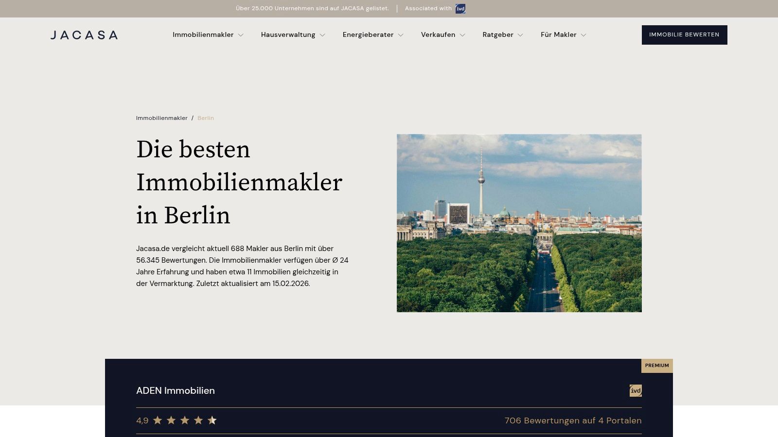Die Berliner Skyline als Symbol für den dynamischen Immobilienmarkt der Hauptstadt, den JACASA für Verkäufer transparenter macht.
