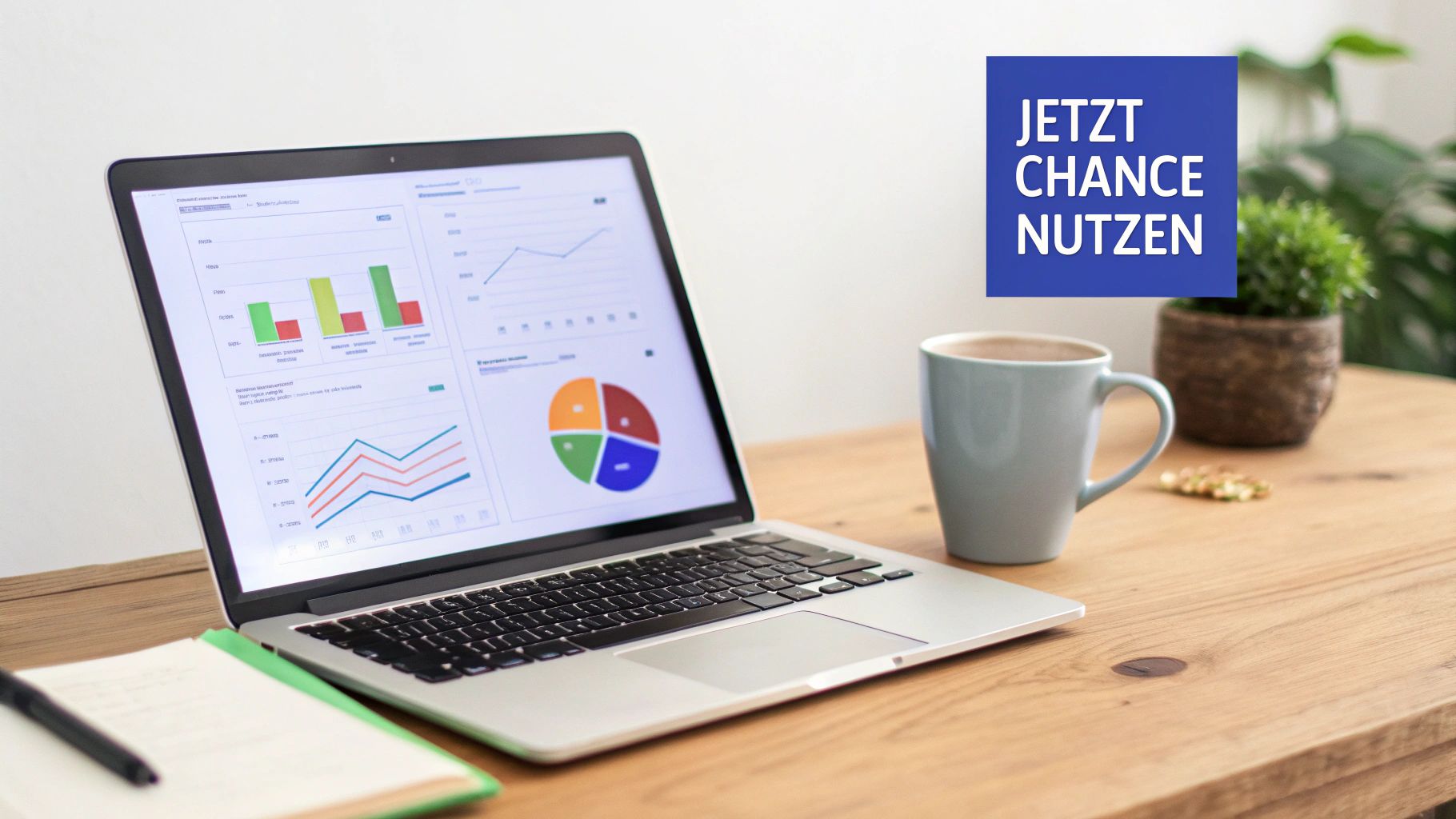 Eine Person arbeitet an einem Laptop und plant ihre Affiliate-Marketing-Strategie, umgeben von Icons, die Wachstum und digitale Produkte symbolisieren.