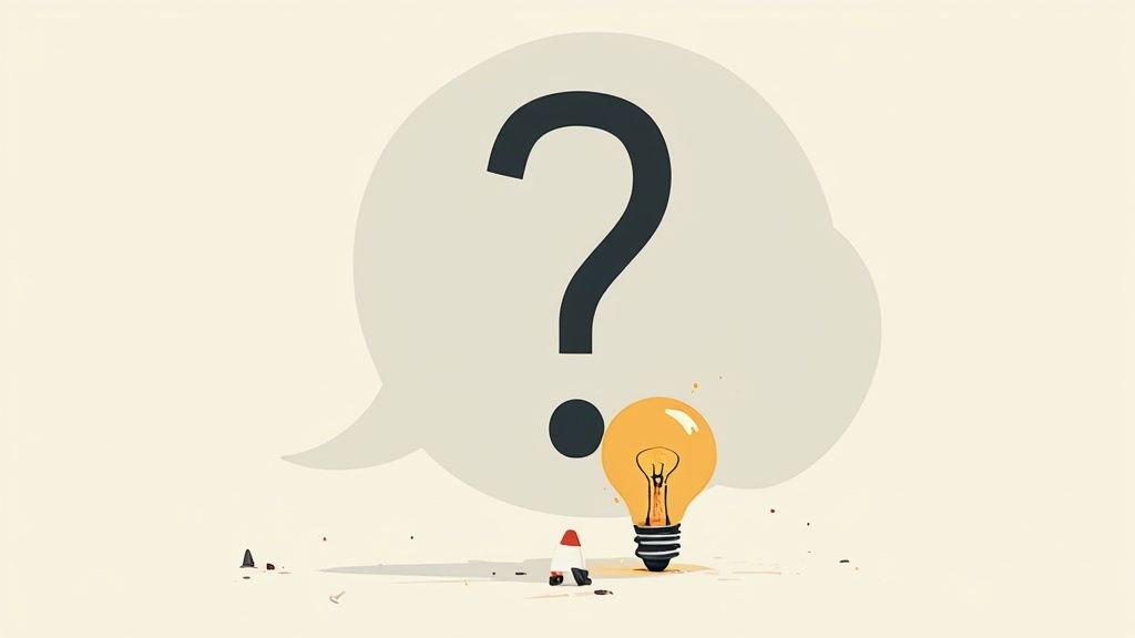 Une bulle de dialogue grise avec un grand point d'interrogation noir et une ampoule jaune lumineuse au sol, symbolisant une idée.