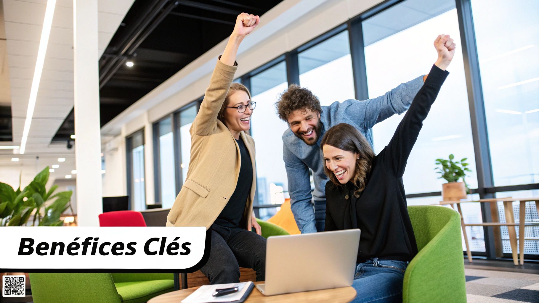 Une personne regardant un paysage urbain changeant, symbolisant les moteurs du changement en entreprise.