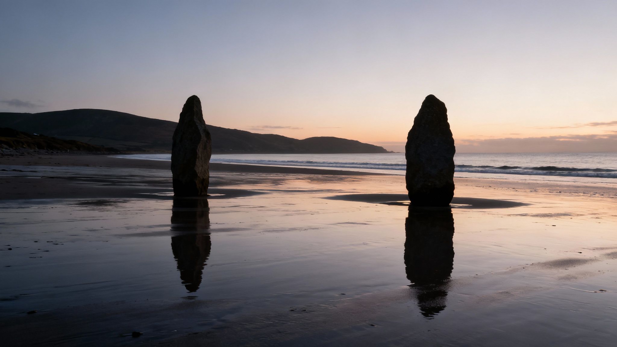 8 Unmissable Outer Hebrides Beaches to Discover in 2025 5 Callanish Beach - Lewis