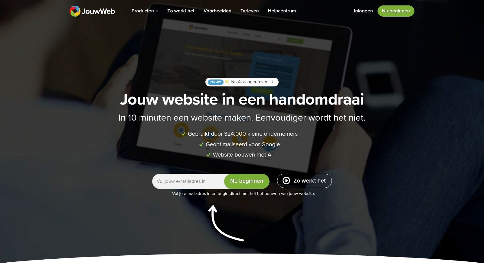 De editor van JouwWeb toont een gebruiksvriendelijke interface voor het opzetten van een blog.