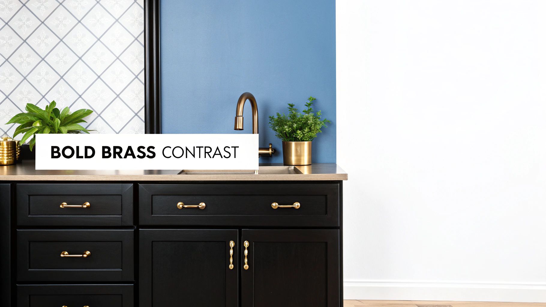 Forest Green and Natural Wood