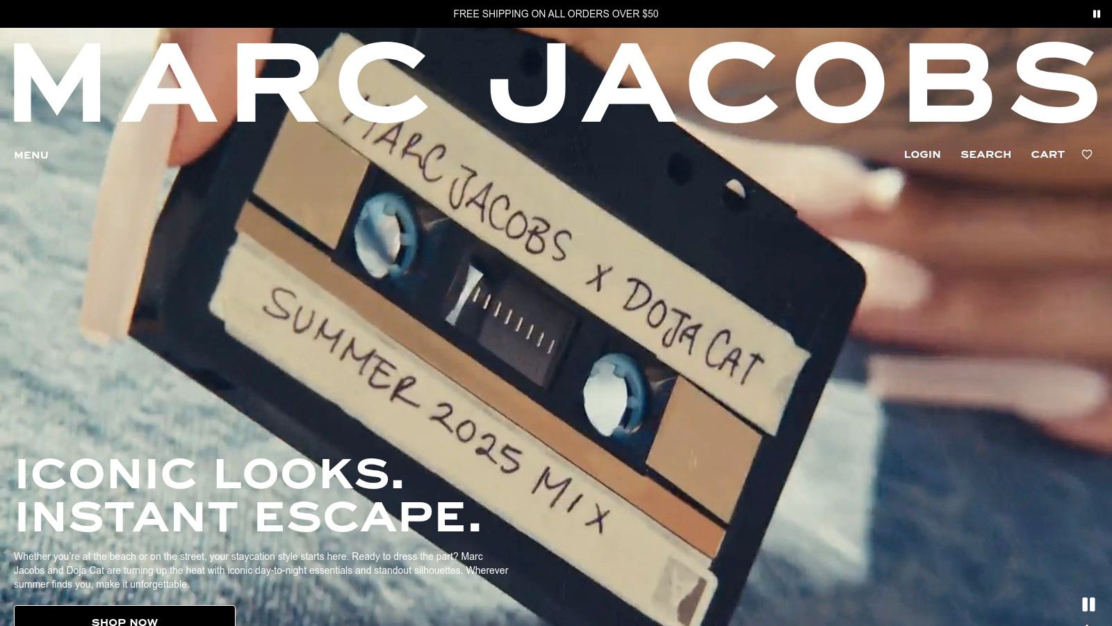 Marc Jacobs The Camera Bag