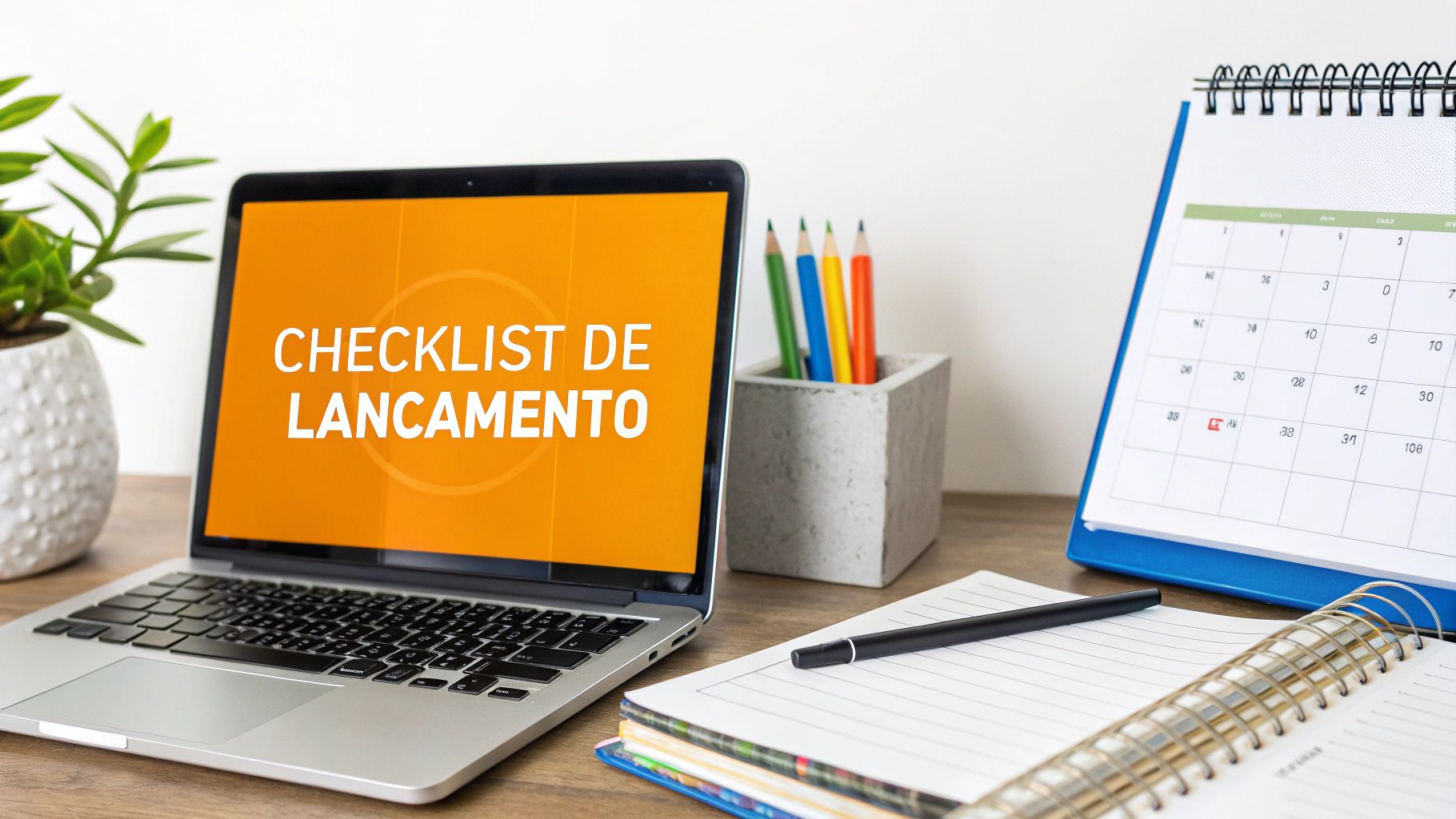 Um checklist numa prancheta, representando a organização necessária para um lançamento.