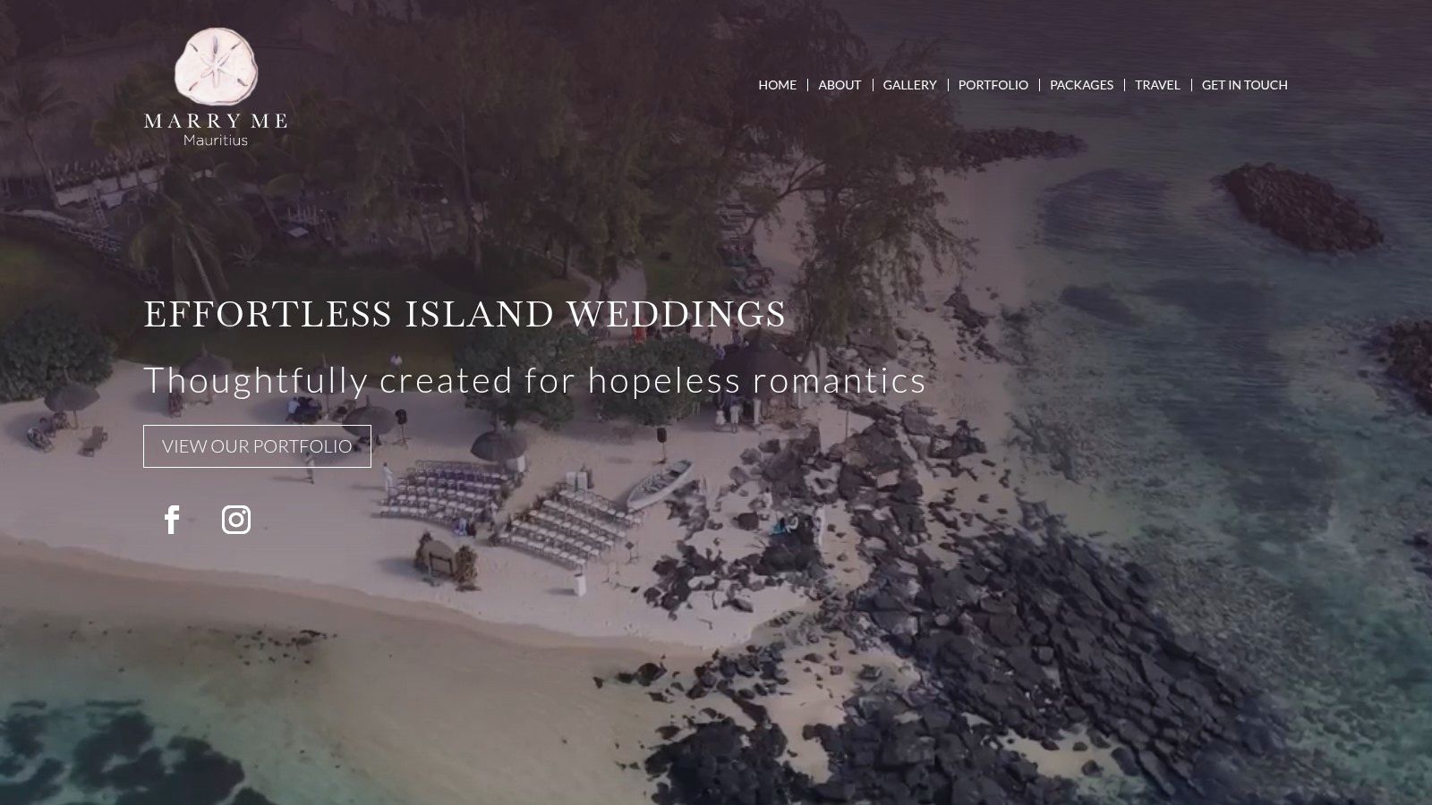 Marry Me Mauritius homepage showing an elegant beach wedding setup
