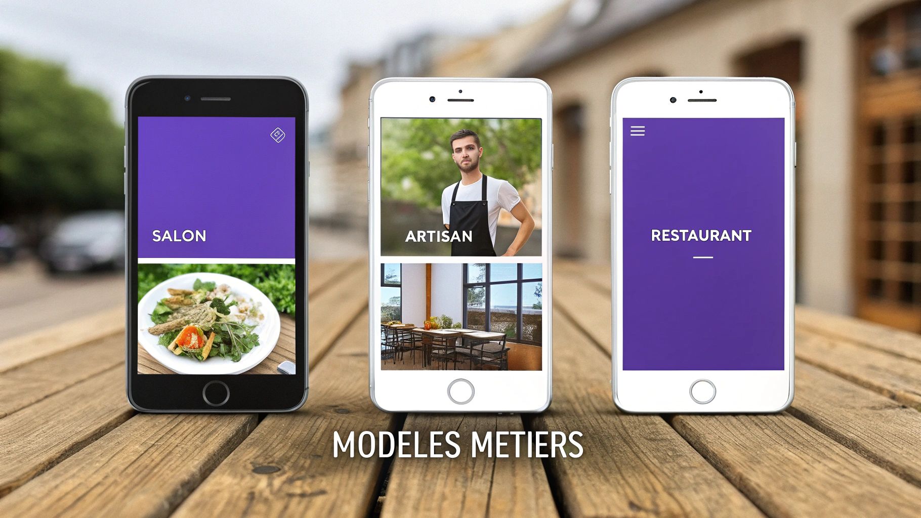 Trois smartphones affichant des maquettes de sites internet professionnels pour salon, artisan et restaurant sur une table en bois.