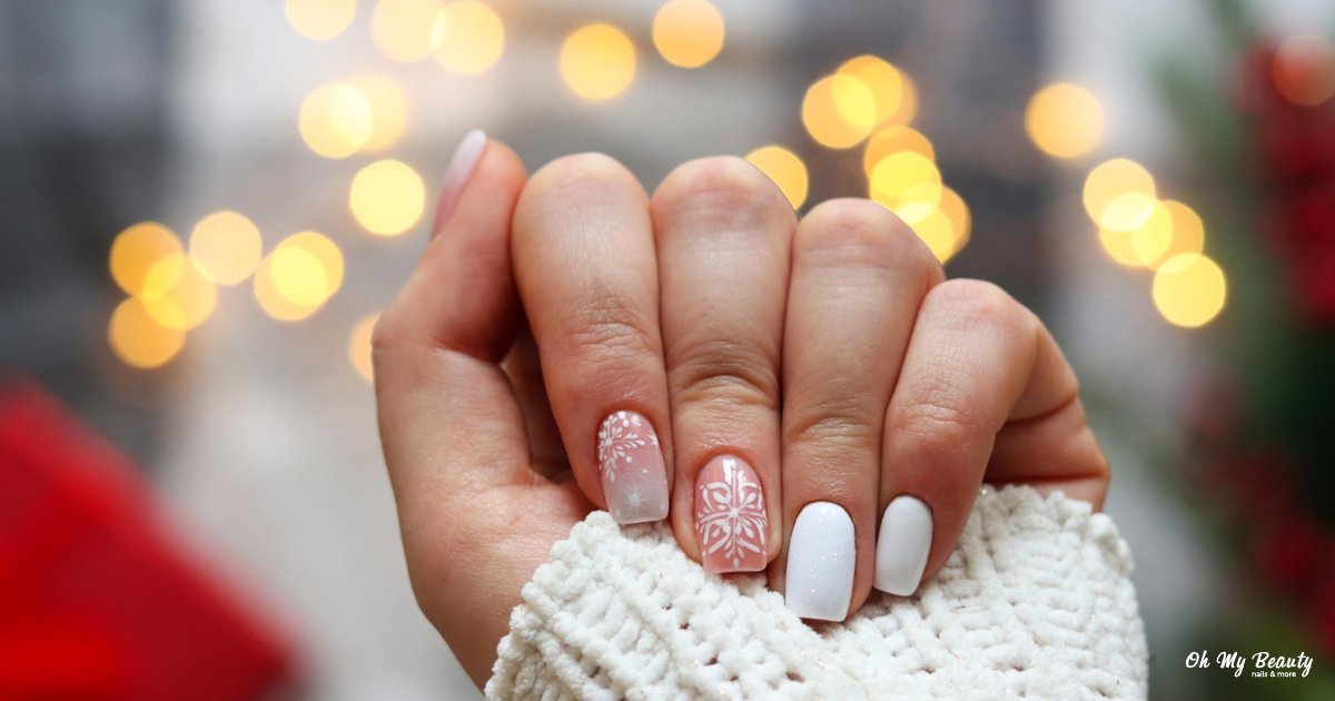 Χριστουγεννιάτικα νύχια άσπρα: Οι πιο κομψές ιδέες για τις γιορτές χριστουγεννιατικα νυχια ασπρα με νιφαδα