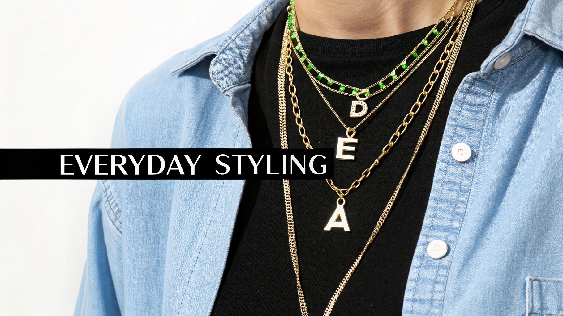 Screenshot from https://en.wikipedia.org/wiki/Necklace