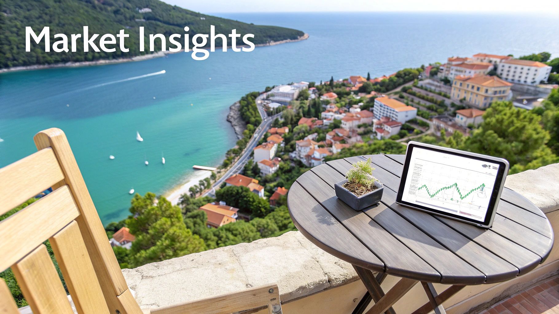 Una escena de playa tropical en la República Dominicana con palmeras y agua azul cristalina, que ilustra el atractivo del mercado inmobiliario.